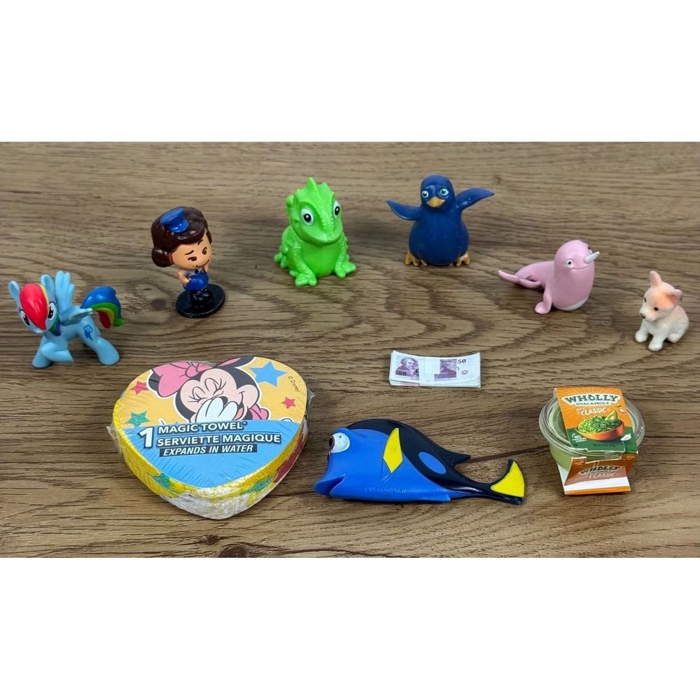 Disney Hasbro Zuru Mini Toy Lot Figurines Magic Towel